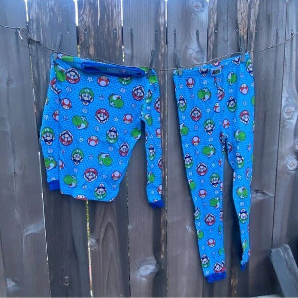 Super Mario Boys 4-Piece Cotton Pajama Set, Size 10 - Picture 2 of 11
